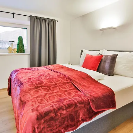 Elegant In With Terrace Apartament Inzing