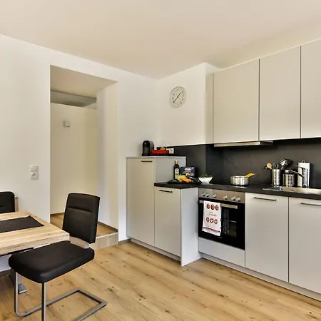 Apartament Elegant In With Terrace