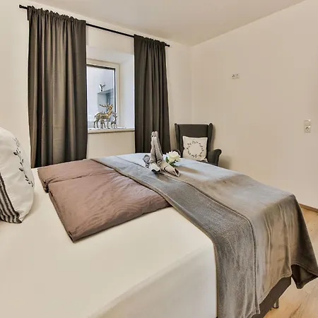 Elegant In With Terrace Apartament Inzing