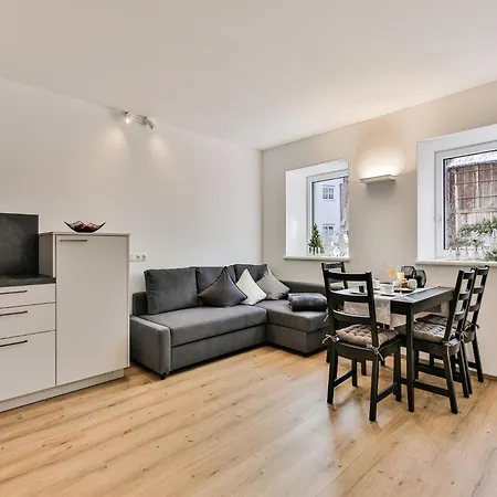 Apartament Elegant In With Terrace Inzing